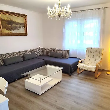 In 50627 Apartment *