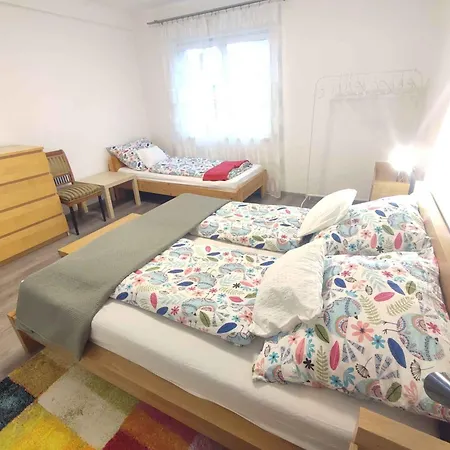 In 50627 Διαμέρισμα *