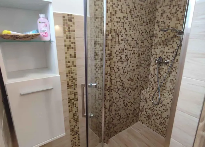 Apartament In 50627